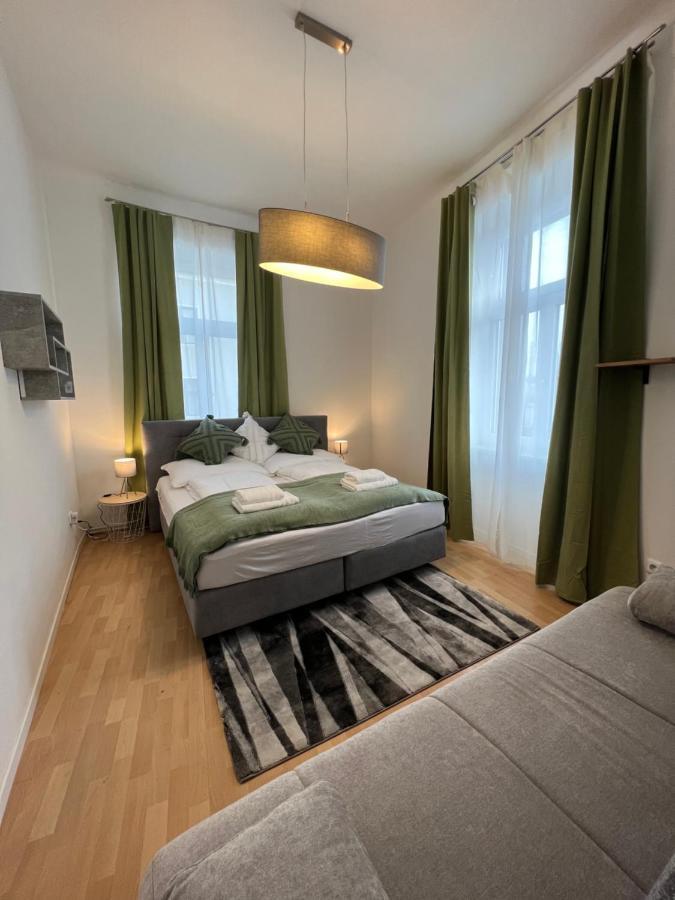 Spacious & Deluxe Big Apartment Near Prater فيينا المظهر الخارجي الصورة